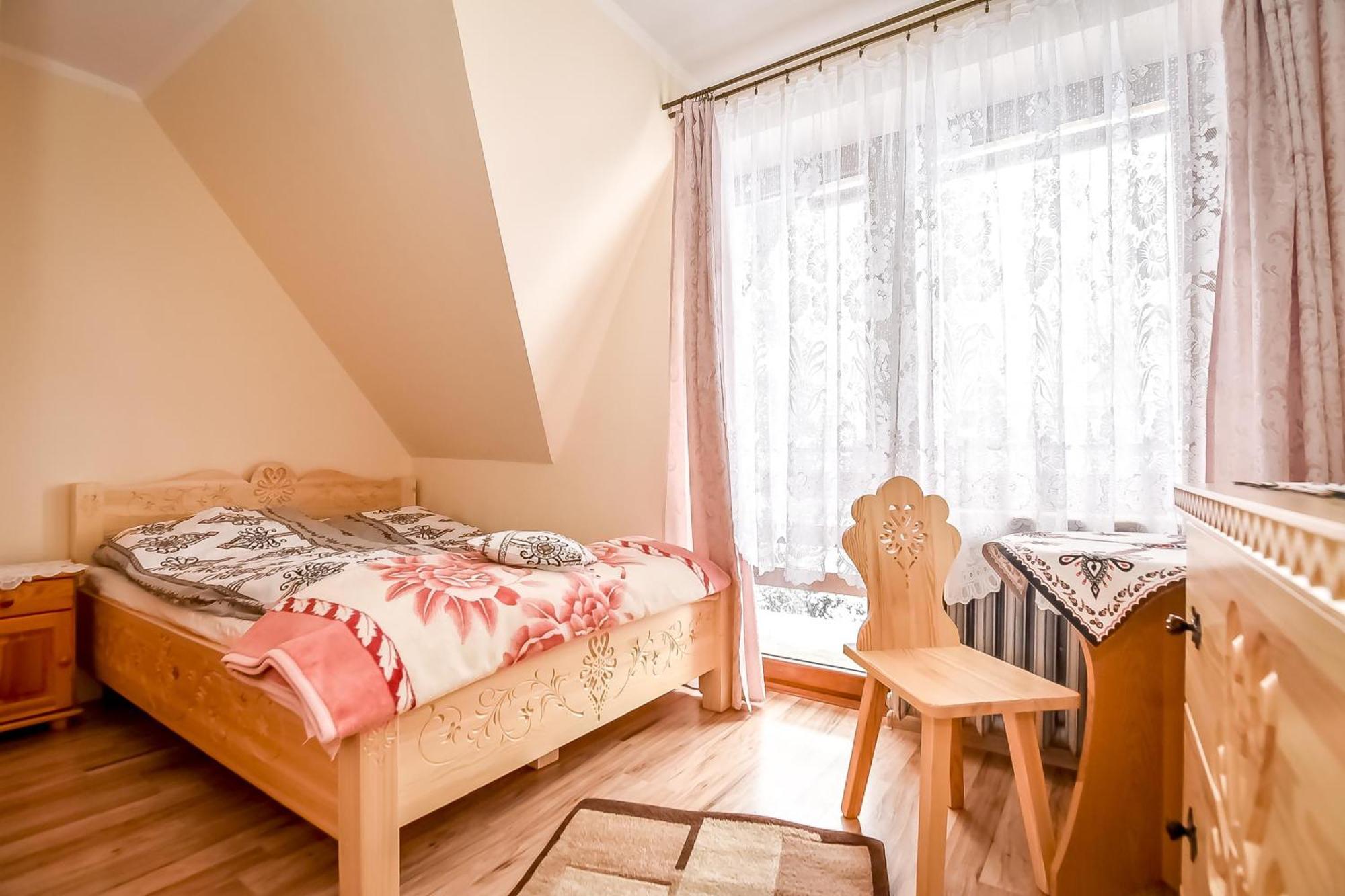 Apartamenty U Gabi Poronin Exteriör bild
