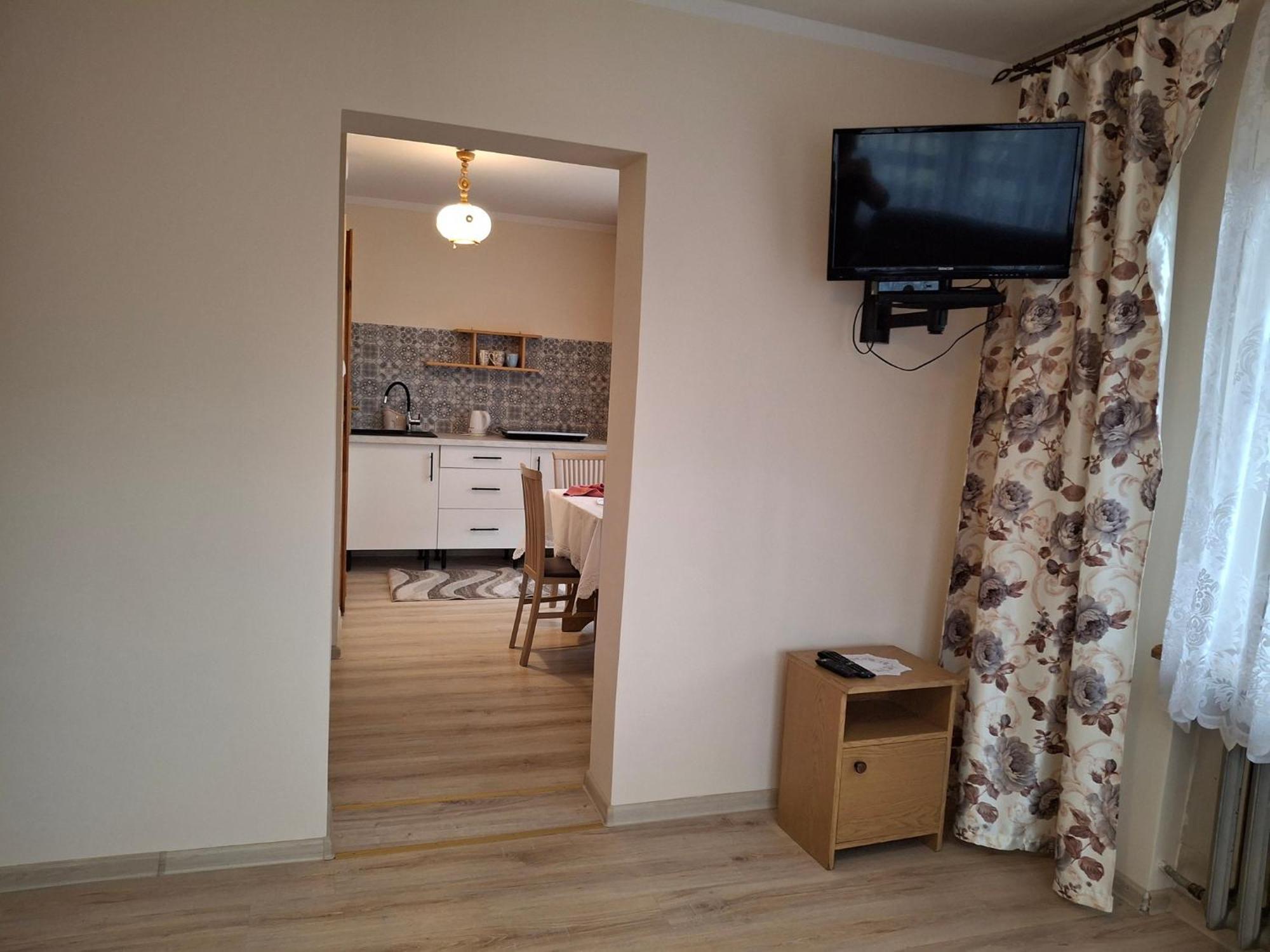 Apartamenty U Gabi Poronin Exteriör bild